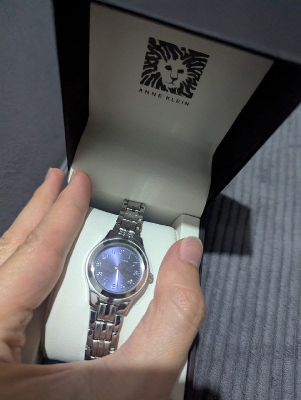 женские часы ANNE KLEIN