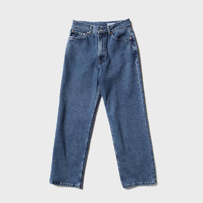 Кружевное платье Zara, жилет Zara, юбки befree и другие, джинсы Thomas More, брюки ORE, футболка с аниме принтом 6