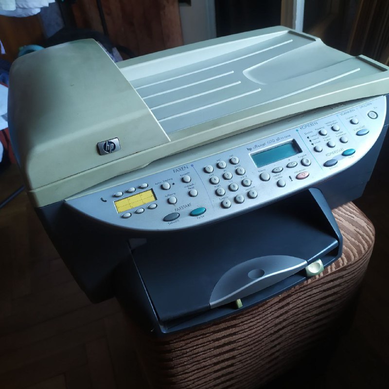 HP 6200 3 in 1 Laser Color Printer 2