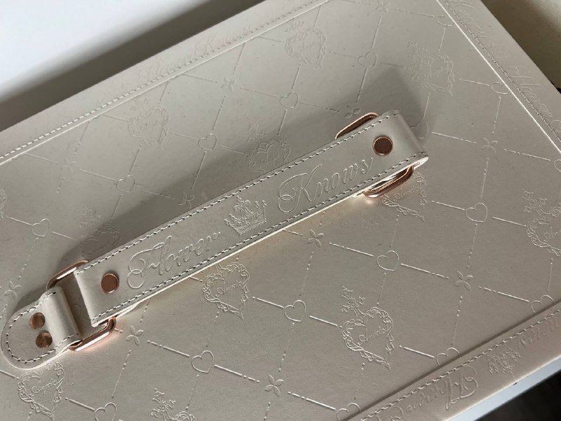 Flower Knows Swan Ballet палетка, духи, заколка, ящик для косметики 2