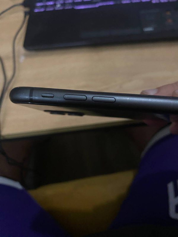 iPhone 11 128GB чёрный 5