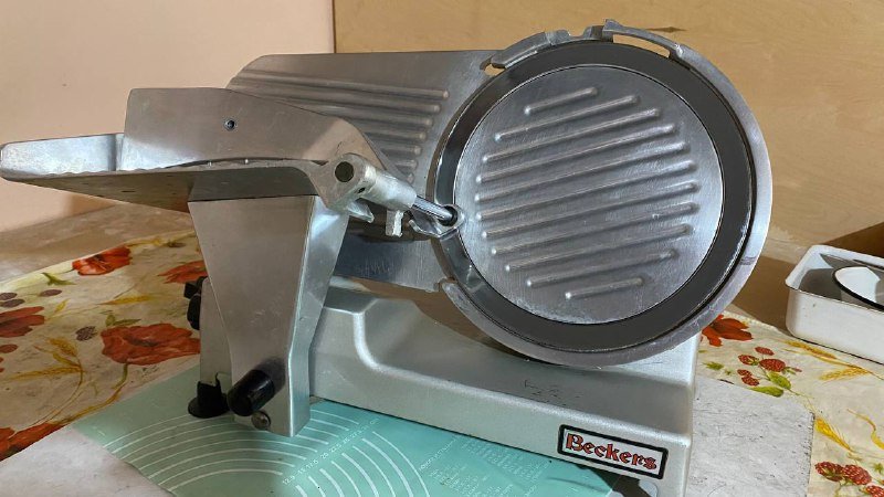 Слайсер Becker’s кухонный