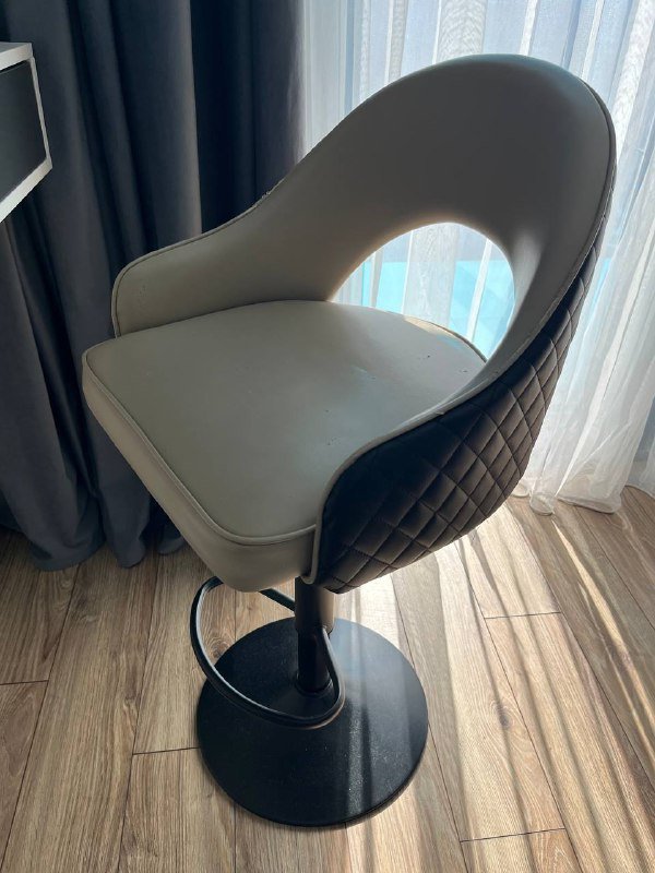 Барный стул 2