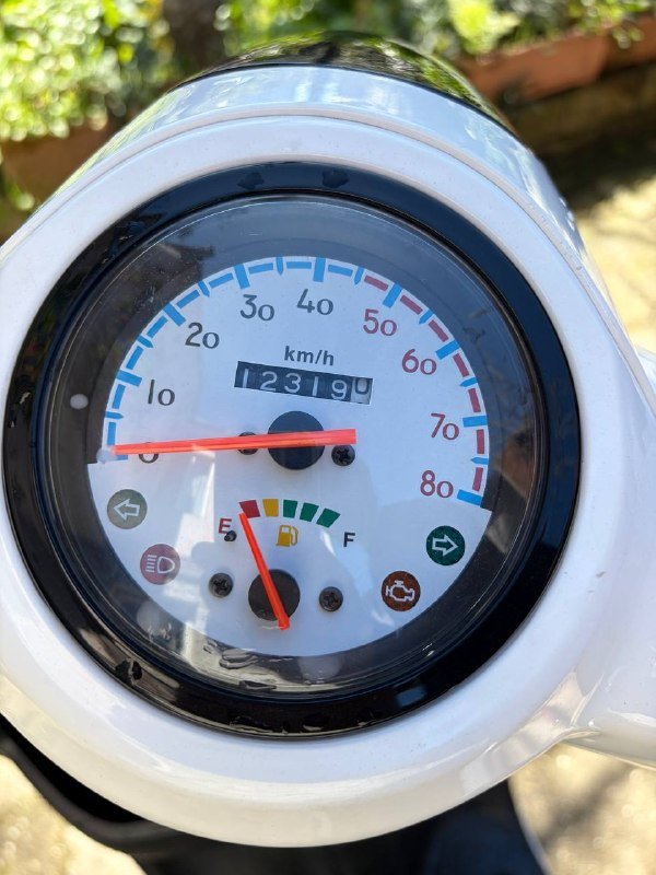 Скутер Jester 80cc, глушитель 5