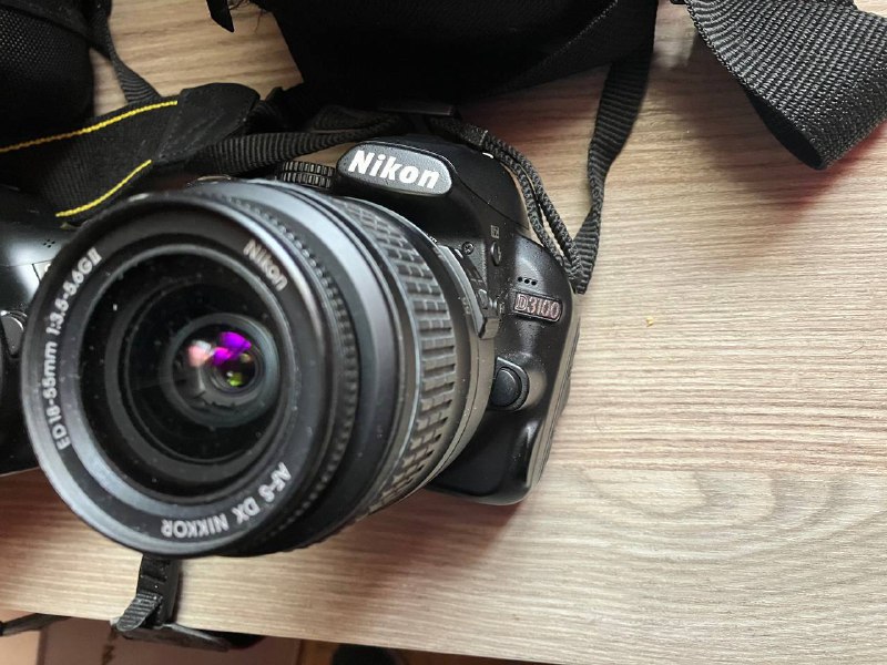 Canon 1100D, Nikon 3100D 2