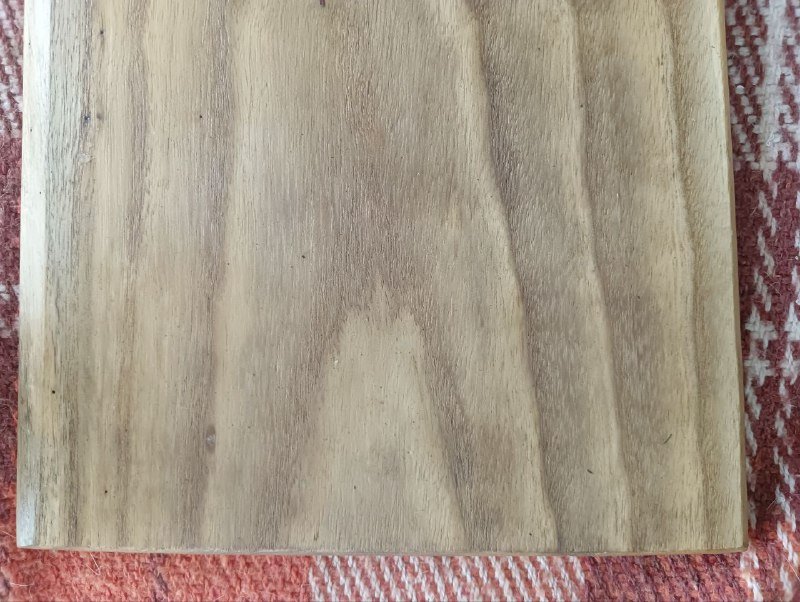 Доска из дерева бальса для подачи 2