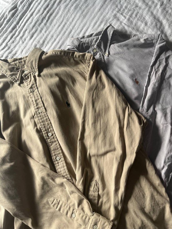 Тайтсы Nike, свитер Napapijri, кардиган Zara, свитер Arket, рубашки Ralph Lauren, свитер Zara, футболка Adidas, брюки H&M, пуховик Ellesse, майки HUGO 10