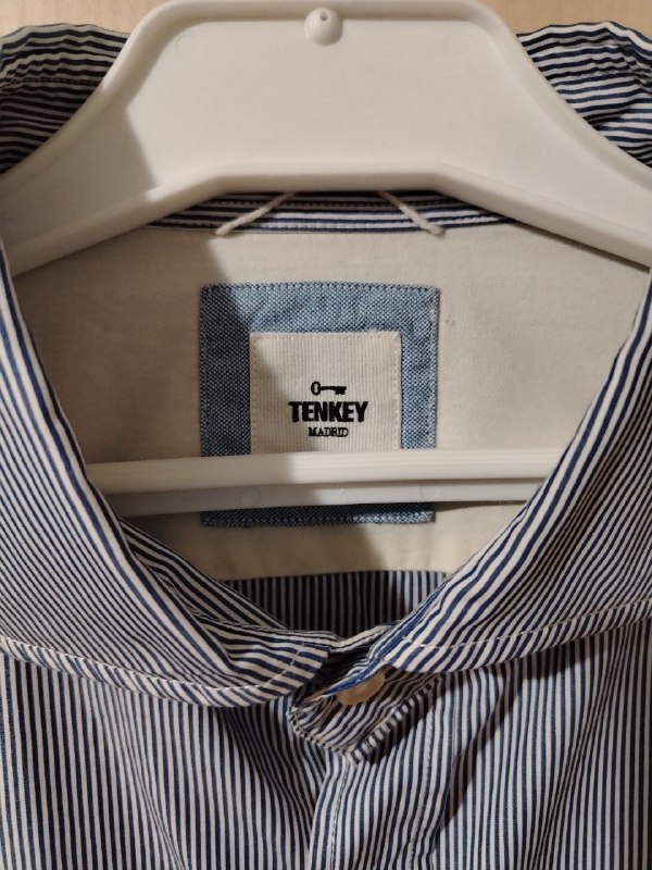 Мужская рубашка, женская рубашка, брюки 2