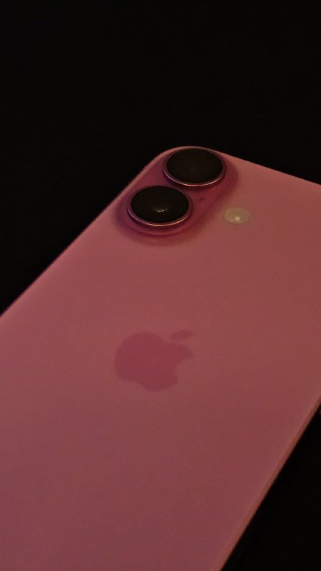 iPhone 16 128GB розовый 3
