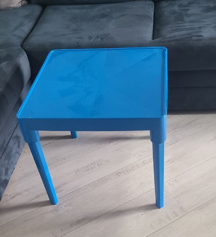 замок, столик, разговорник, полка органайзер, увеличительное стекло, плита, одеяло, другие вещи 2