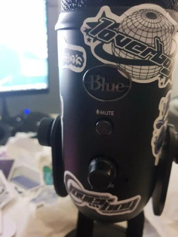 Оригинальный микрофон Blue Yeti