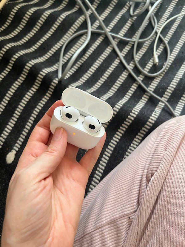 AirPods 2 сломанный, AirPods 3 с шумом 6