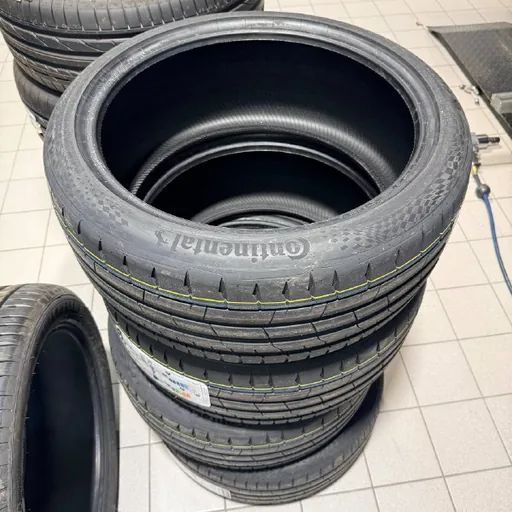 Шины Continental 235/40R19 Sport Contact 7