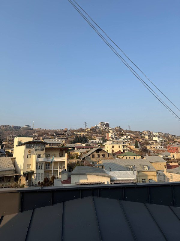 Квартира студия с балконом, мебелью, техникой 8