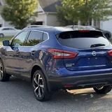 Nissan Rogue Sport SV 4