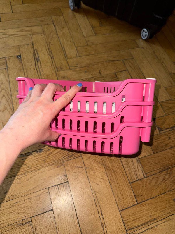 Винтажная швейная машина, плойка, фотоаппарат, органайзер, горшок, музыкальная система, ночник, подставки 4