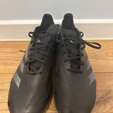 Adidas Predator League сороконожки 3
