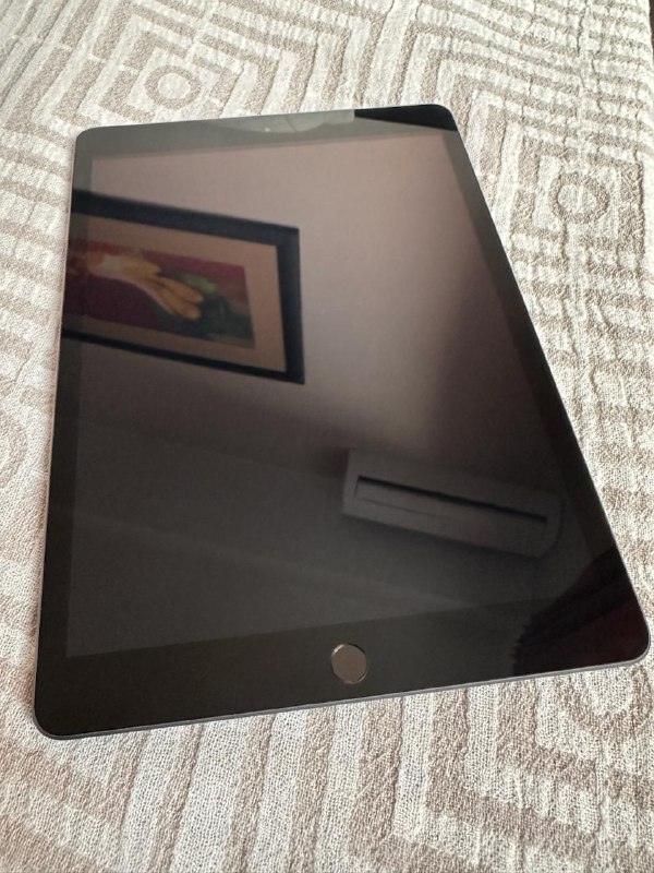 Apple iPad 8-го поколения, 32 ГБ, Wi-Fi