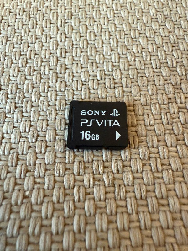 Sony PSVITA карта памяти 16GB