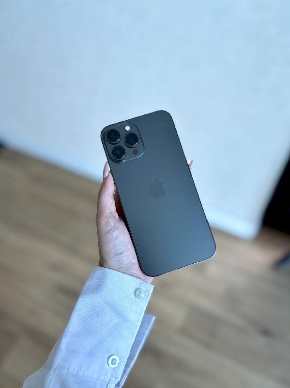 iPhone 13 Pro Max 256 GB, Электросамокат Xiaomi Scooter 3