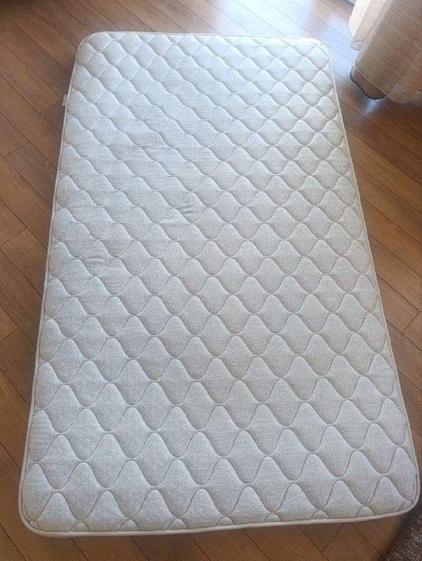 Тонкий матрас Duson 140x200 см