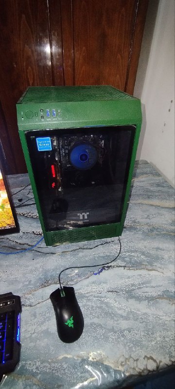 ПК полный комплект, монитор LG 1080p 24', мышь Razer, клавиатура, наушники 2