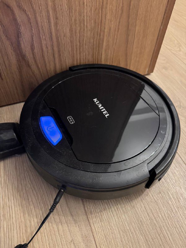 Мусорка маленькая, пуфик, плед, одеяло, грильница, гирлянда, микроволновая печь, роутер, набор посуды 7