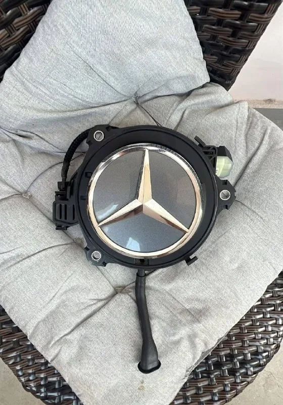 Камера заднего вида Mercedes-Benz GLC 300 1