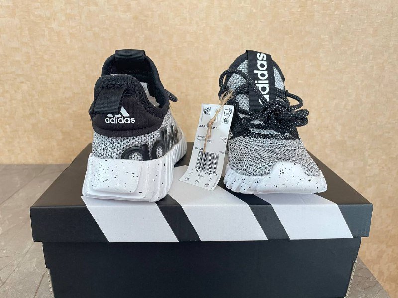 Новые детские кроссовки Adidas размер 31 3