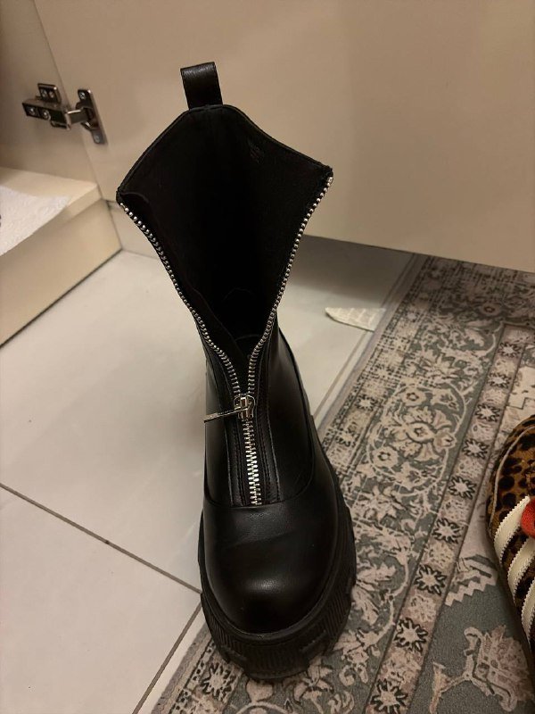 Ботинки Charles & Keith размер 41 2