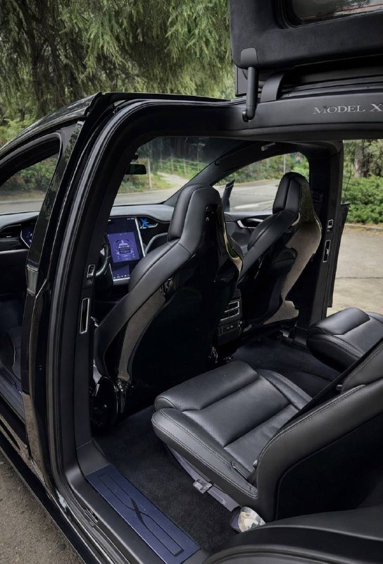 Tesla Model X P90D 2017 3