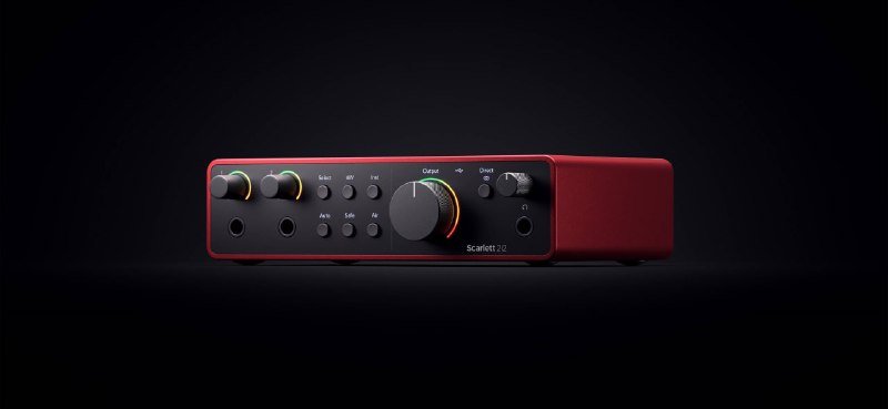 Звуковая карта Focusrite Scarlett 2i2 4th gen