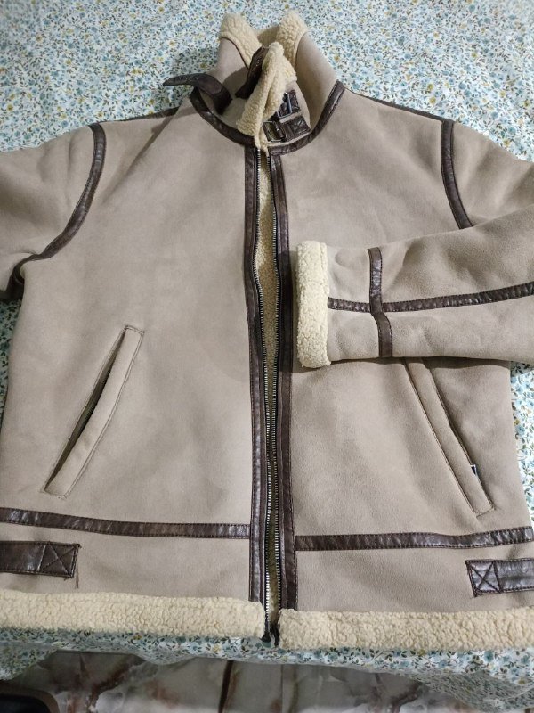 Дублёнка лёгкая теплая Зара размер 48-50