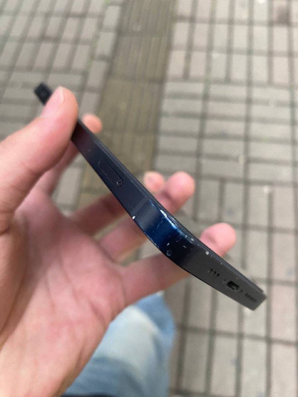 iPhone 12 Midnight Blue 64GB 2