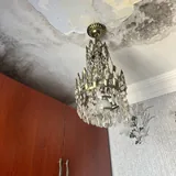 Антикварная металлическая люстра 5