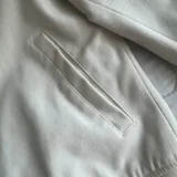 Мужская куртка Zara молочного цвета 4