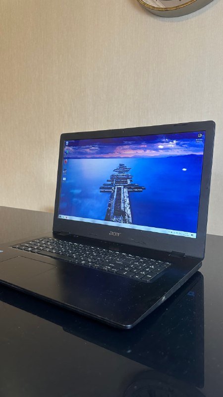 Acer Aspire 17 ноутбук