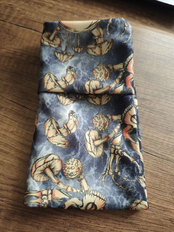 Спортивный браслет кошелек на молнии на запястье 3