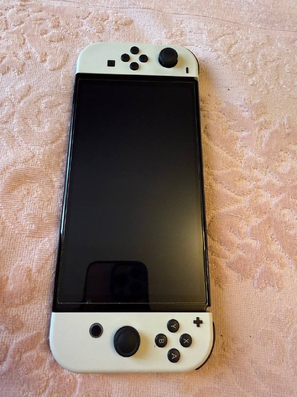 Nintendo Switch OLED, Joy-Con, док-станция, microSD, кейс 3