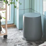 Сейф, мусорное ведро 3