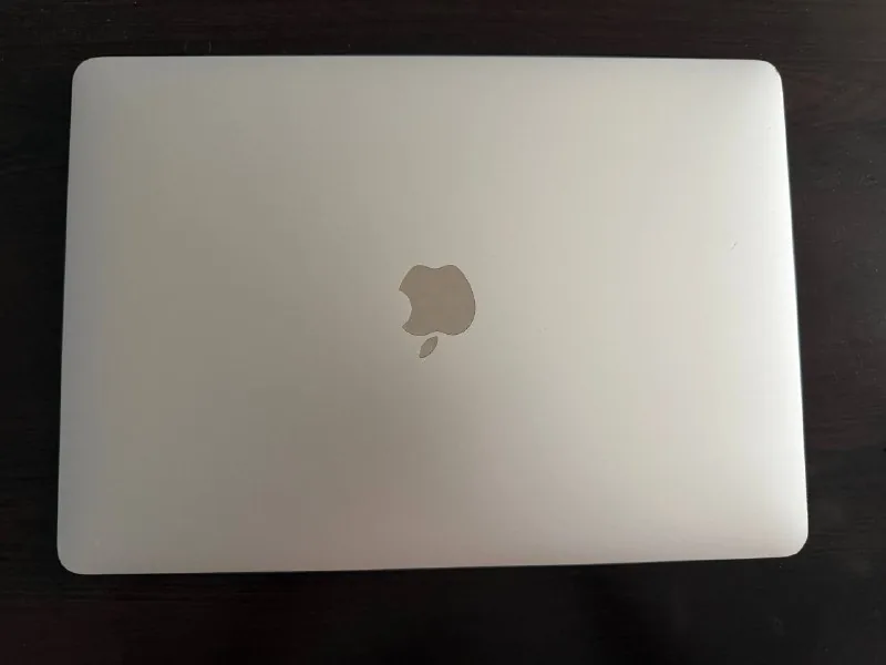 MacBook Air 2020 1