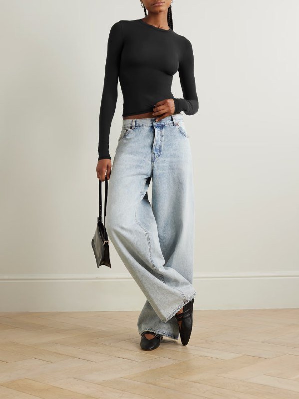 Лонгслив SKIMS, Женские брюки Nice One, Юбка Monki коричневая, Юбка Monki чёрная 2