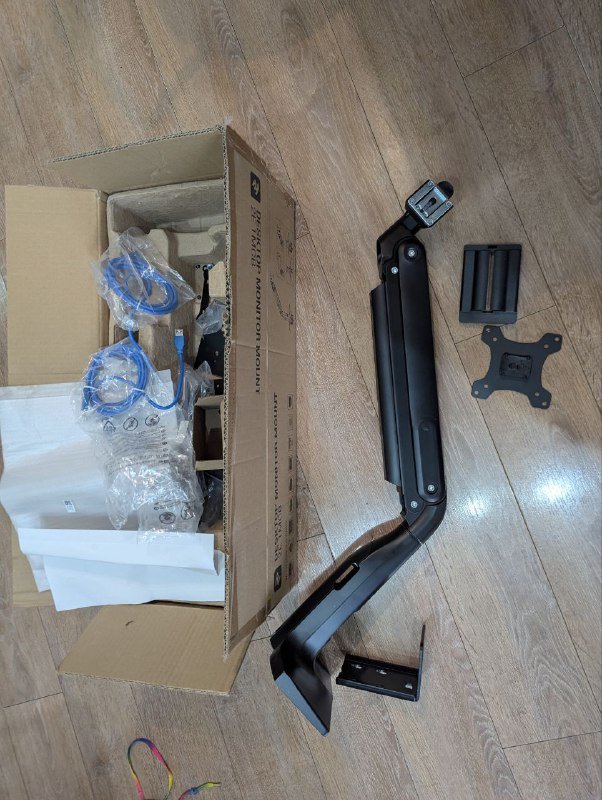 Кронштейн для монитора с газлифтом