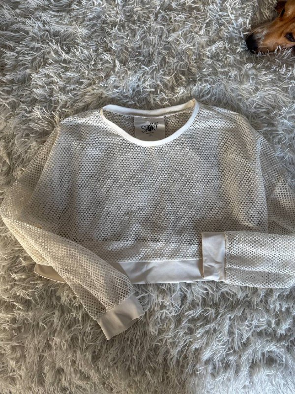 платье черное, платье MANGO, костюм IRNBY, лонг сетка, лонг красный леопард, лосины спортивные, шляпа летняя, кепка лео, комбез черный, майка с чашками 4