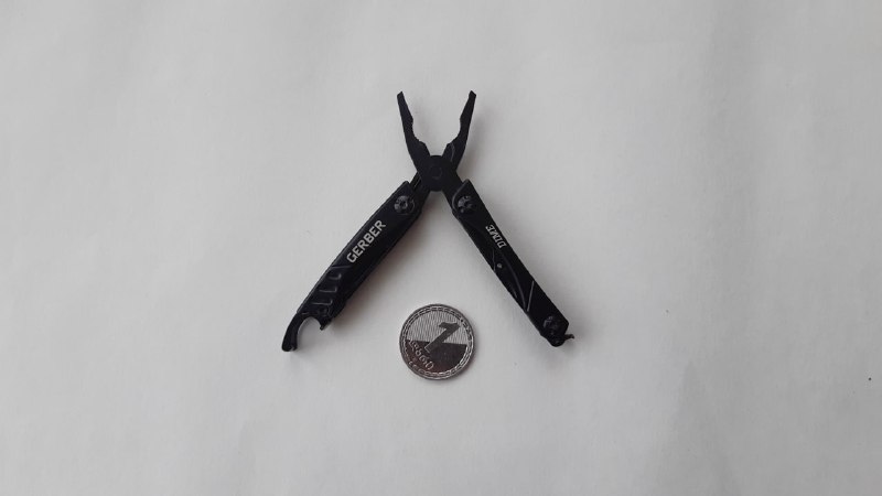Imperial Irish knife, Multi Tool Gerber Dime 3