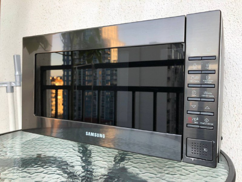 Микроволновая печь Samsung GE88SU с грилем