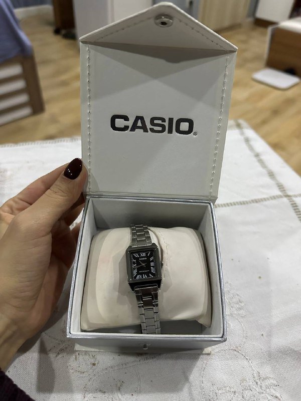 Часы Casio