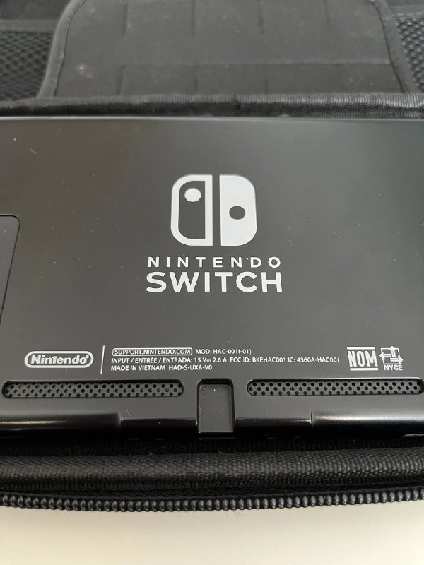 Nintendo Switch V1 rev2, карта памяти 200GB, игры, аккаунты