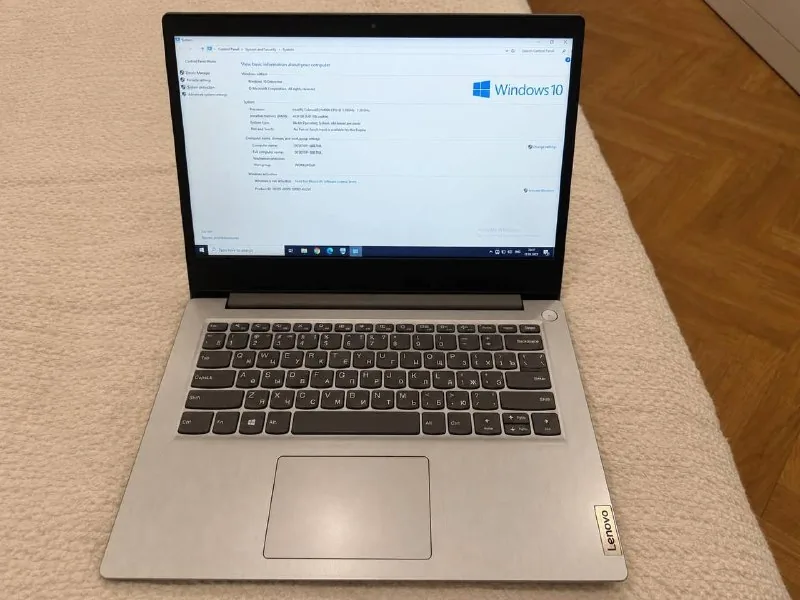 Ноутбук Lenovo 1