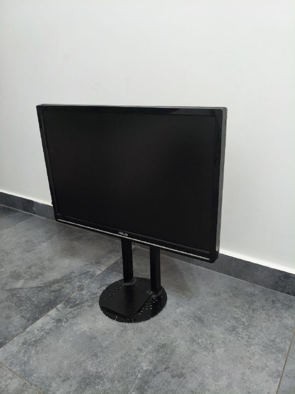 Монитор Asus 22 дюйма, наушники Red Dragon с RGB подсветкой